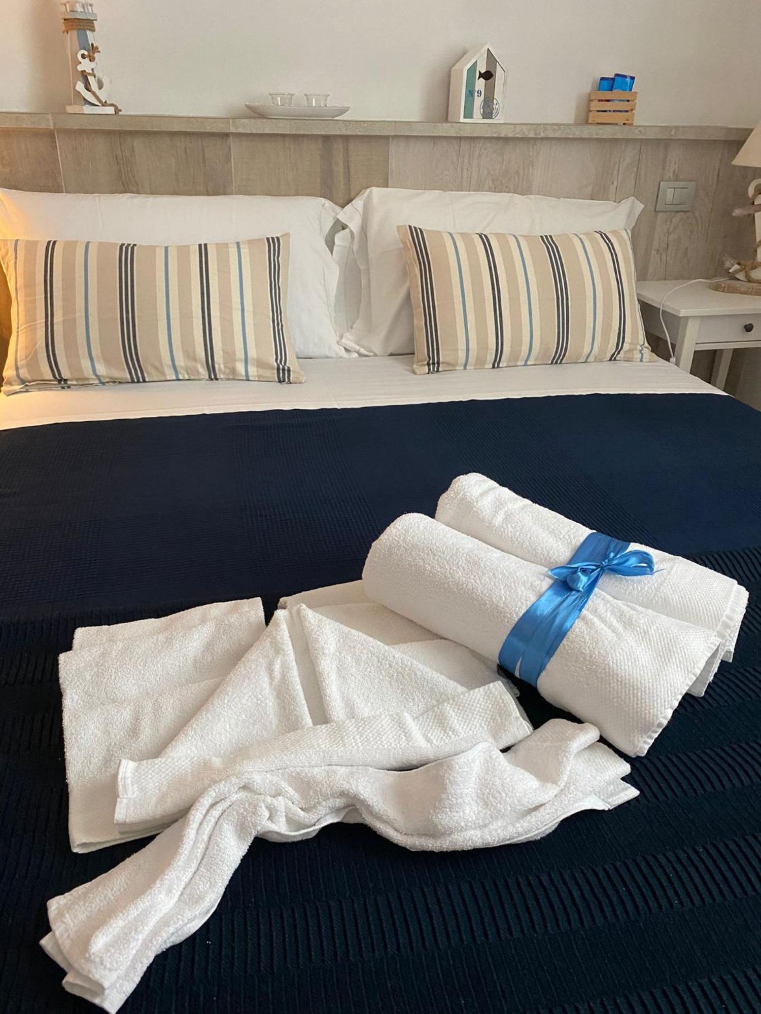 B&B Sea And Garden 奥尔贝泰洛 外观 照片